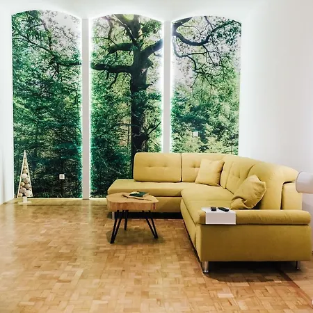 Center Ii - Kersnikova דירה