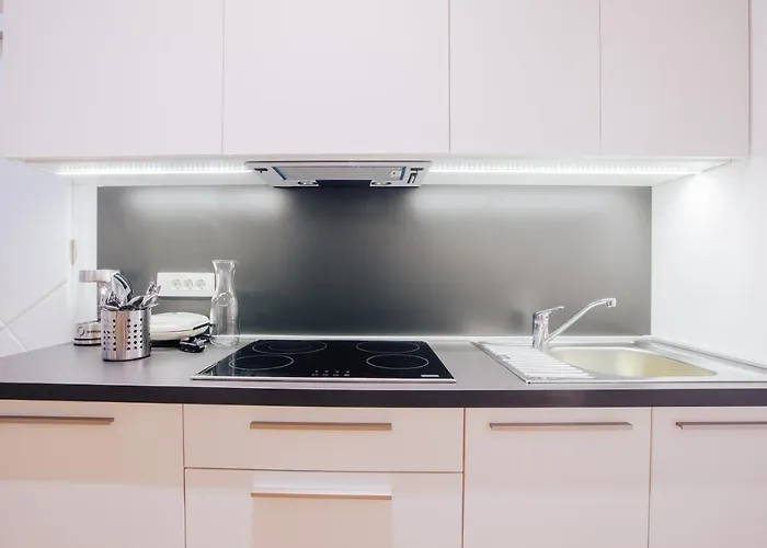 Center Ii - Kersnikova * Ljubljana