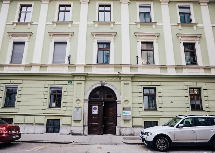 アパート Center Ii - Kersnikova